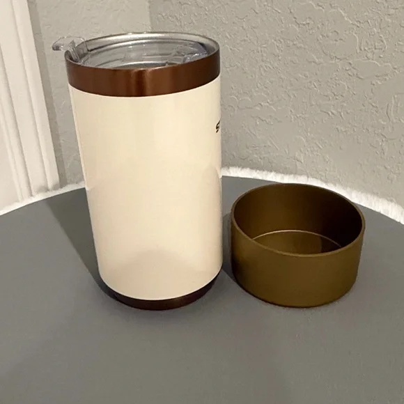 EUC Stanley 24oz Camp Mug with boot - Picture 2 of 11